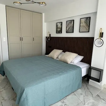 Апартаменты La Goleta 3 *